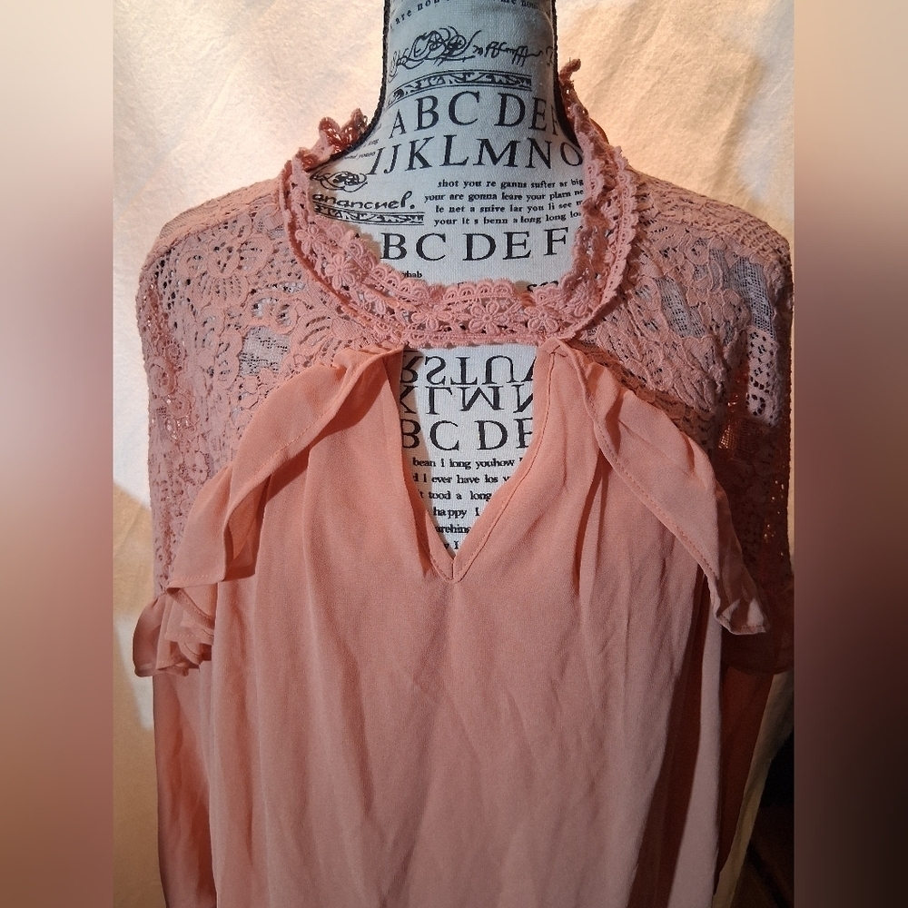 Entro Medium Blouse - Picture 4 of 6